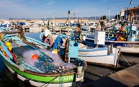 VUE MER 3 mn A PIED DE LA PLAGE LUMINEUX ET MODERNE